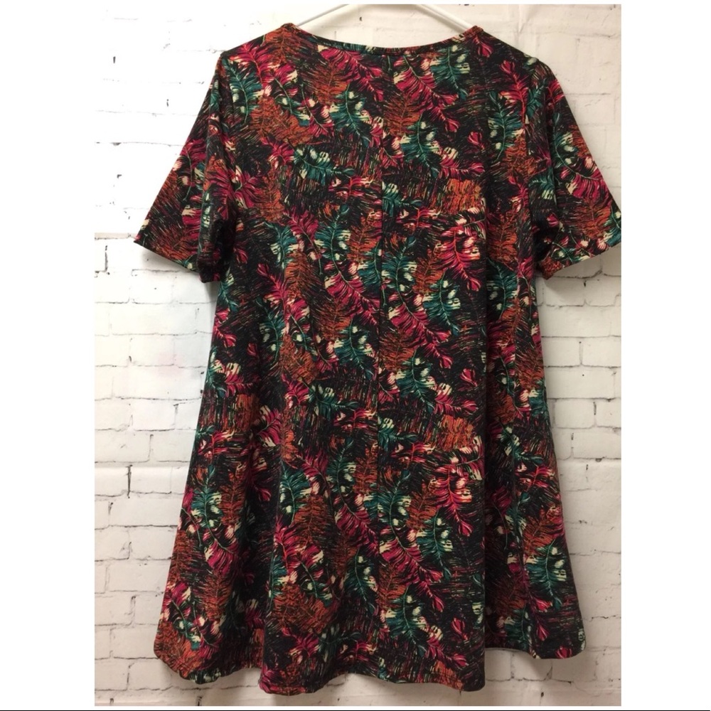 LuLaRoe Perfect Tee XS Short Sleeve Top - Picture 6 of 8